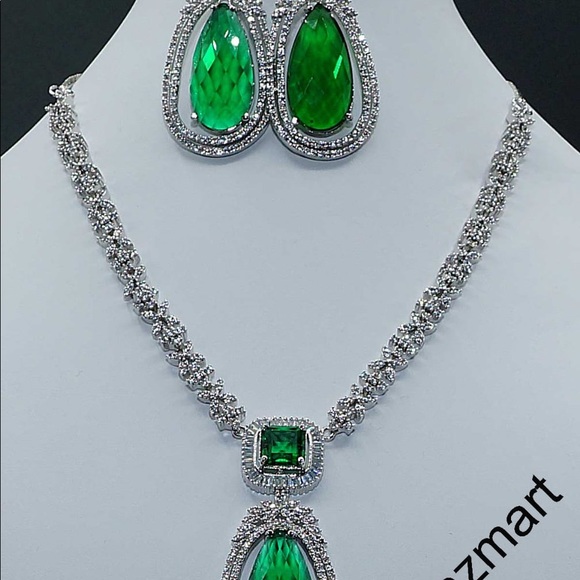 Jewelry set - Picture 5 of 7